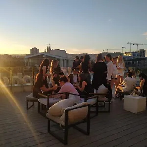 Хостел Twentytu, Барселона