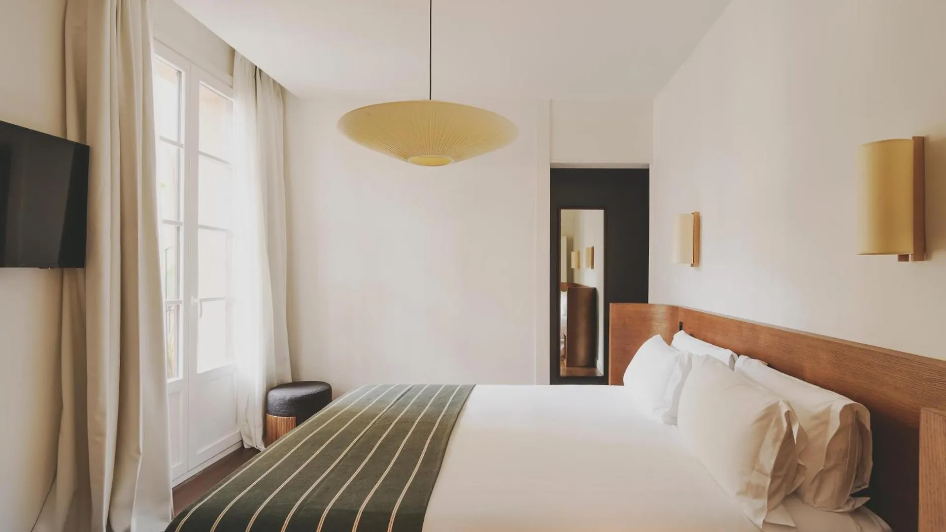 ****  Hotel Regina Barcelona Espanha